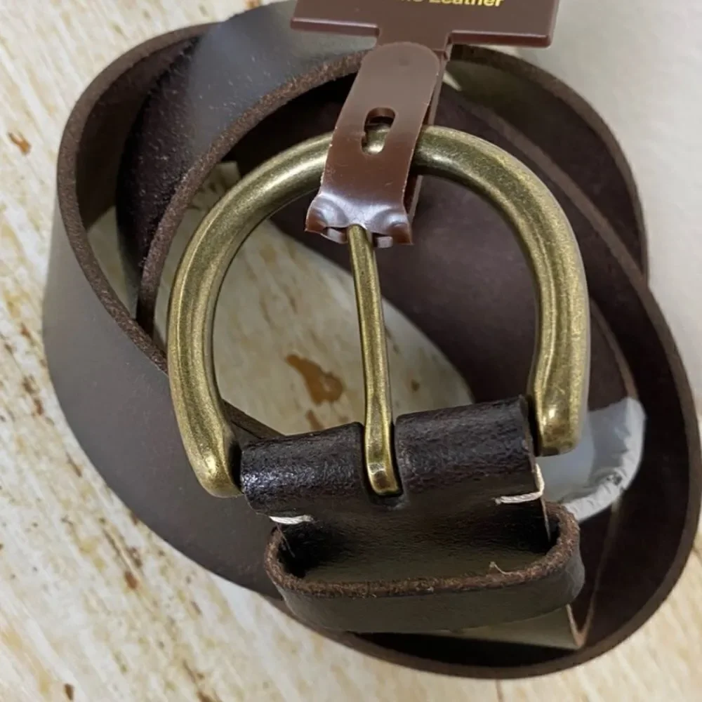 NWT Frye Flat Panel Round Buckle Belt Brown